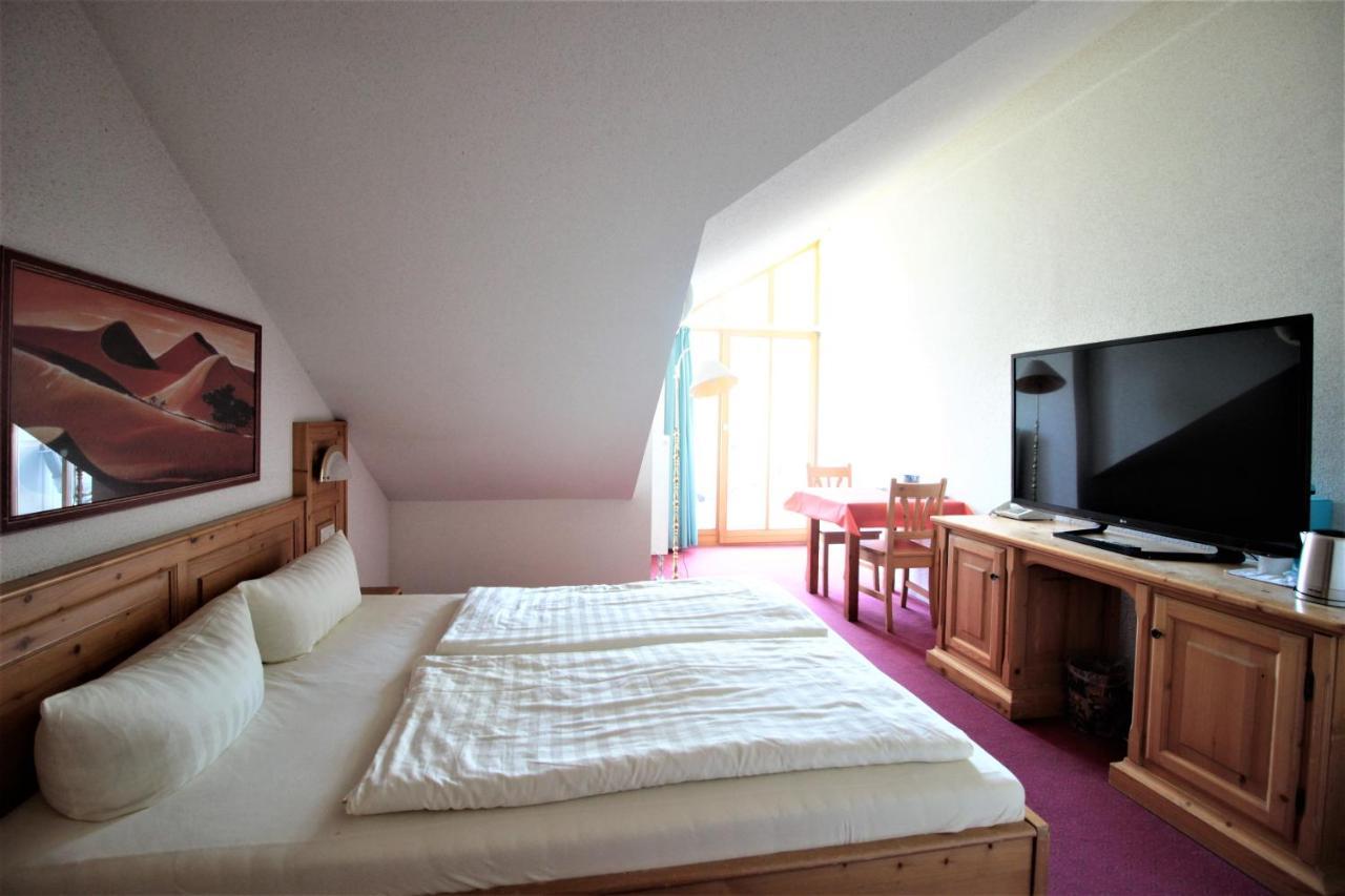 Lindberg Ruhiges Doppelzimmer Im Hotel Ahornhof מראה חיצוני תמונה