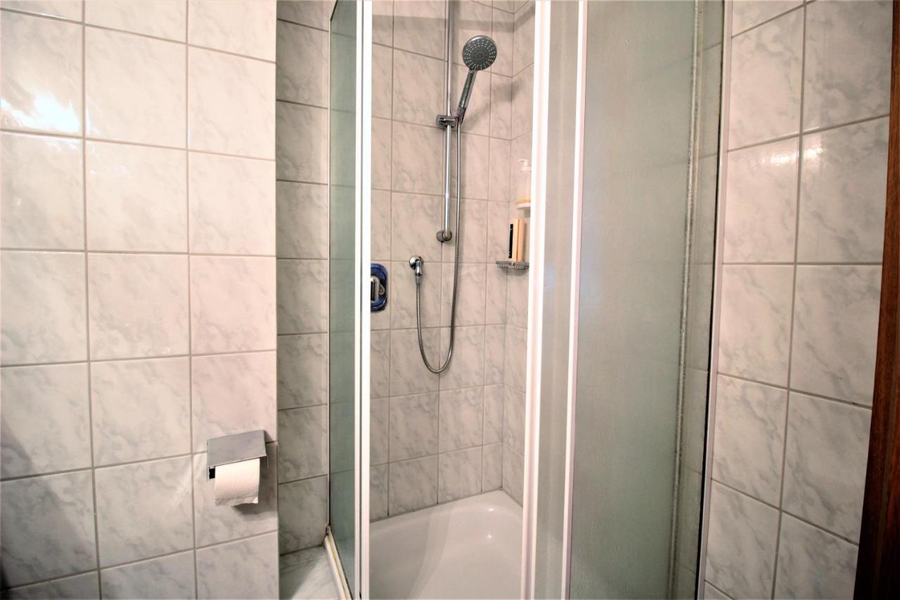 Lindberg Ruhiges Doppelzimmer Im Hotel Ahornhof מראה חיצוני תמונה
