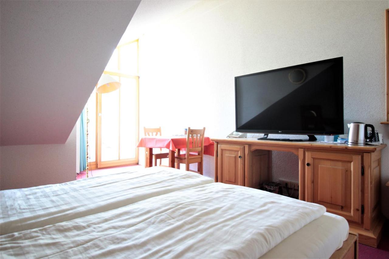 Lindberg Ruhiges Doppelzimmer Im Hotel Ahornhof מראה חיצוני תמונה