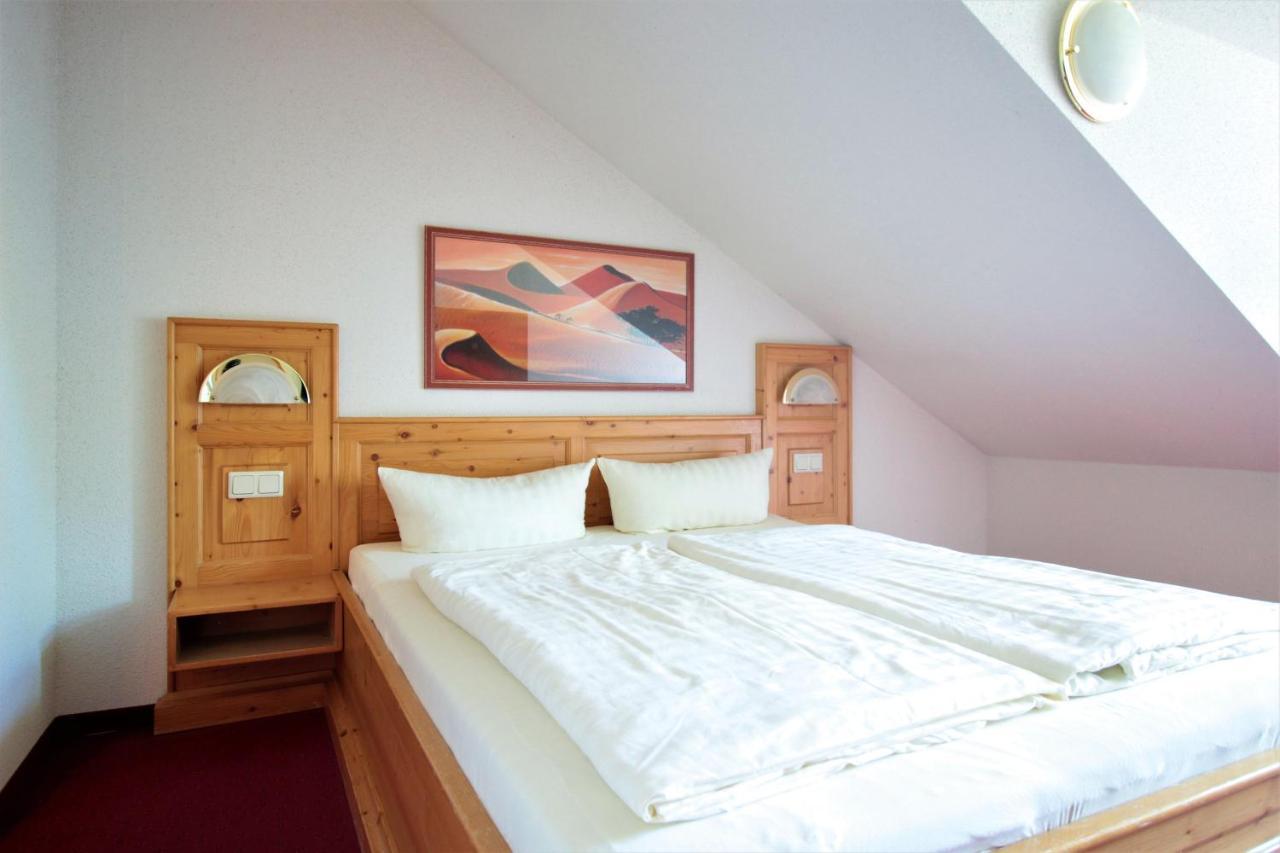 Lindberg Ruhiges Doppelzimmer Im Hotel Ahornhof מראה חיצוני תמונה
